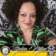 Jan Hersh's Instagram, Twitter & Facebook