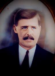 Bud Vance's Instagram, Twitter & Facebook