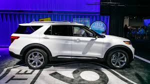 2020 Ford Explorer How Does It Stack Up To The Competition