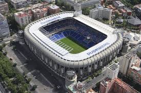 Today we show you the closure of the north and south trusses between the. Madrid Estadio Santiago Bernabeu Estadios De Espana