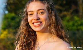 9 Sustainability YouTubers Worth Subscribing For Green Life