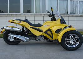 Phanh đĩa phía sau Tri Wheel Xe máy với hai bánh trước Làm mát bằng nước 4  thì