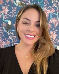 Dana Carbone's Instagram, Twitter & Facebook