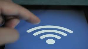 ما الضرر الذي تسببه شبكة Wi Fi لجسم الإنسان Rt Arabic