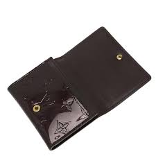 Create a monogrammed gift for your daughter, son, boss, friend, mom, dad or a special coworker. Louis Vuitton Amarante Monogram Business Card Holder Louis Vuitton Tlc