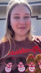 Dubai Chocolate Molly