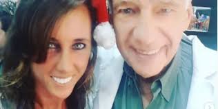El cigarrillo es un asesino en esta oportunidad, el dr. Las Fotos De La Nueva Novia De Alberto Cormillot 48 Anos Menor Que El Sitio Andino