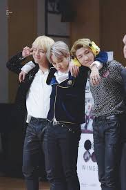 Hi, im rap monster leader of bts group. 4 7 Bts Cute Little Habits Kim Namjoon Army S Amino