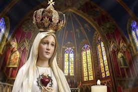 A devoção a nossa senhora de fátima, ou nossa senhora do rosário tem origem no dia 13 de maio de 1917 quando nossa senhora apareceu pela primeira vez a três crianças: Nossa Senhora De Fatima E Celebrada Neste 13 De Maio Conheca Sua Historia Tribuna De Ituverava