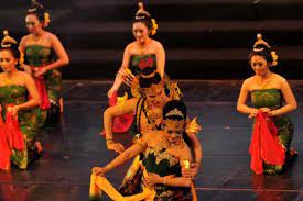 Kalian telah mengamati dan belajar tentang medium, bahan dan teknik dalam berkarya seni rupa. Seni Teater Kontemporer Pengertian Dan Cirinya