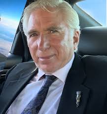 Relocating from Philly to Los Angeles: Seeking Like-Minded Individuals