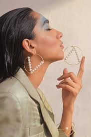 Buy Varnika Arora Soft Black White MOP, Black Enamel & 22k gold plated with  a specially customized metal alloy. Rings