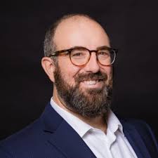 Hi folks! Thanks to everyone who responded to my looking-for-work post back  in November. I got several great leads and it was awesome to hear from so  many people. I'm happy to