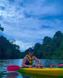 Последние твиты от sean tan (@seantan18). Sean Tan Li Hao On Twitter Friend Why Are You Laughing Me Nothing My Brain Hehehe Kayak Toast Kayak Kayaking Macritchie Macritchiereservoir Reservoir Https T Co 4d0jurhpd1
