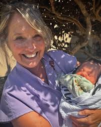 More lactation support is now available! ✨ We're thrilled to welcome local  IBCLC Casey Schmidt (BSN, RN, PHN, IBCLC) to the birth center every other  Friday from 1–5 PM for 90-minute visits.