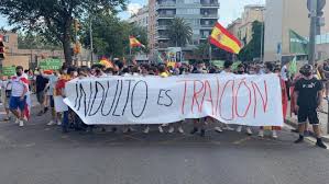 2 motorizados detenidos como sospechosos por ejecutar joven en vía pública. 1iuzpnwiyzlsnm