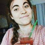 Danielle Mette's Instagram, Twitter & Facebook