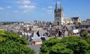 Le voyage en bus dure environ 8h25 pour une distance de 454 km. The 10 Best Apartments In Angers France Booking Com