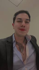 Enhonoramitatuajejsjsjsj #viral #inicio #lengua #vibora #tatto Ya siganme  en IG: cristobal.d17 🫶🏻❤️