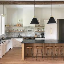 51 Simple Kitchen Decoration In Small House Homiku Com Simple Kitchen Design Kitchen Layout Home Decor Kitchen