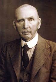 Cardigan through the ages