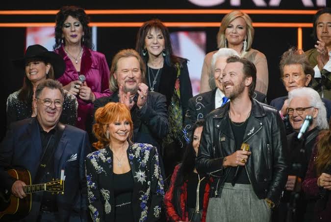 Dolly Parton tribute at the Grand Ole Opry 100 anniversary celebration