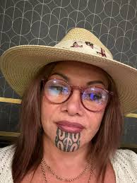 Bilingual puns are my favourite (edited) The importance of learning te reo  Māori. Exhibit A.