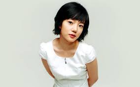 When we think of curly short hair, the image of annalynne. Women Actress Celebrity Short Hair Asians Korean White Background Lim Soojung Black Hair Bob Cut Wallpaper 1920x1200 325259 Wallpaperup