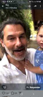 Si lo sé Augusta, porque yo soy victima de él y jamás me devolvió el dinero  que me pedía y hasta me rogaba.