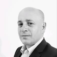 Derick Morrison's Instagram, Twitter & Facebook