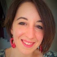 Julie Manzo's Instagram, Twitter & Facebook