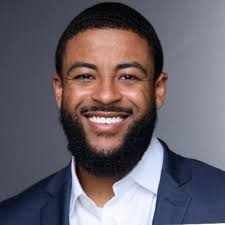 Chase Griffin (@ChaseQB11)