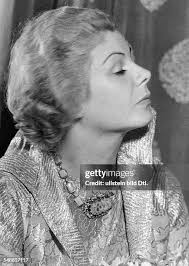 1,615 Vintage Ladieswear Stock Photos, High-Res Pictures, and Images