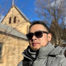 What is the value of this old Gundam item?