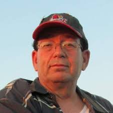 Jon Bennington's Instagram, Twitter & Facebook