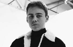 The kid laroi (born august 16, 2003) is a famous australian rapper. The Kid Laroi Height Weight Age Girlfriend Biography Family
