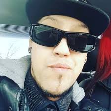 Richard Moreno (@DaMoStErMaKeR) • Facebook