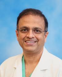 Wright Center for Graduate Medical Education recognizes 80 resident and  fellow physician grads