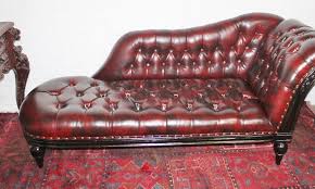 Home / product accent color / 236 burgundy. Lot Magnificent Chesterfield Burgundy Chaise Lounge 84cm X 190cm