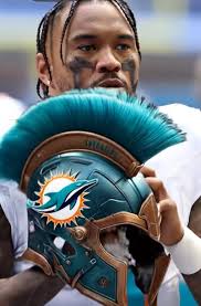 Criticism of Miami Dolphins Coach Mike McDaniel