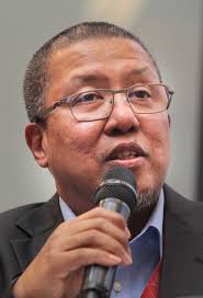 Former axiata group bhd president and group chief executive officer (ceo) tan sri jamaludin ibrahim and former indonesian trade minister gita irawan wirjawan have been appointed to the axiata advisory panel.in a statement today, axiata said the board has recently approved the establishment of the panel, given the global extent of the group's expanding operations set. Jamaludin To Retire As Celcom Axiata Chairman On Oct 15 Izzaddin To Take Over The Edge Markets