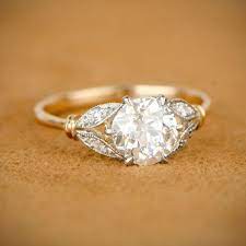 Platinum Engagement Rings To Love For A Lifetime Mywedding Edwardian Style Engagement Ring Wedding Rings Vintage Vintage Engagement Rings