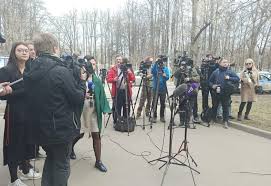 Любовь соболь отказалась комментировать видео, снятое скрытой камерой в спальне. Sud Prigovoril Sobol K Godu Ispravitelnyh Rabot Mk