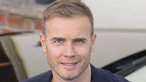 Gary barlow says he wrote about the death of his daughter to help others going through a similar experience. Gary Barlow Biografie Infos Und Bilder Prosieben