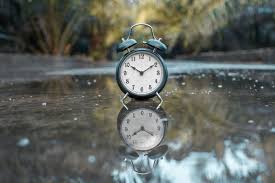 Although many will rejoice at the extra hour to sleep in in the. Daylight Saving Time 2020 Ends Sunday 8 Things To Know About Spring Forward Fall Back Vox