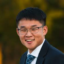 I'm excited to share that I will be joining Uber as a Software Engineering  Intern this summer!