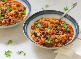 17 Simple Recipes To Make With A Can Of Beans Eat This Not That In 2020 Canned Beans Recipe Pasta Fagioli Olive Garden Pasta Fagioli
