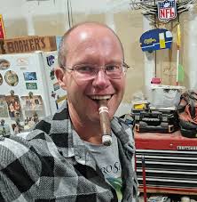 Early Cigar Saturdays at Crowne Cigar Lounge