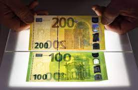 De nouvelles versions du billet de 100 et 200 euros verront le jour dès le 28 mai prochain. Decouvrez Les Nouveaux Billets De 100 Et 200 Euros Le Soir