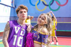 Maybe you would like to learn more about one of these? Vittoria Dutra Se Prepara Para Novo Clipe Com Famosos Acesso Cultural